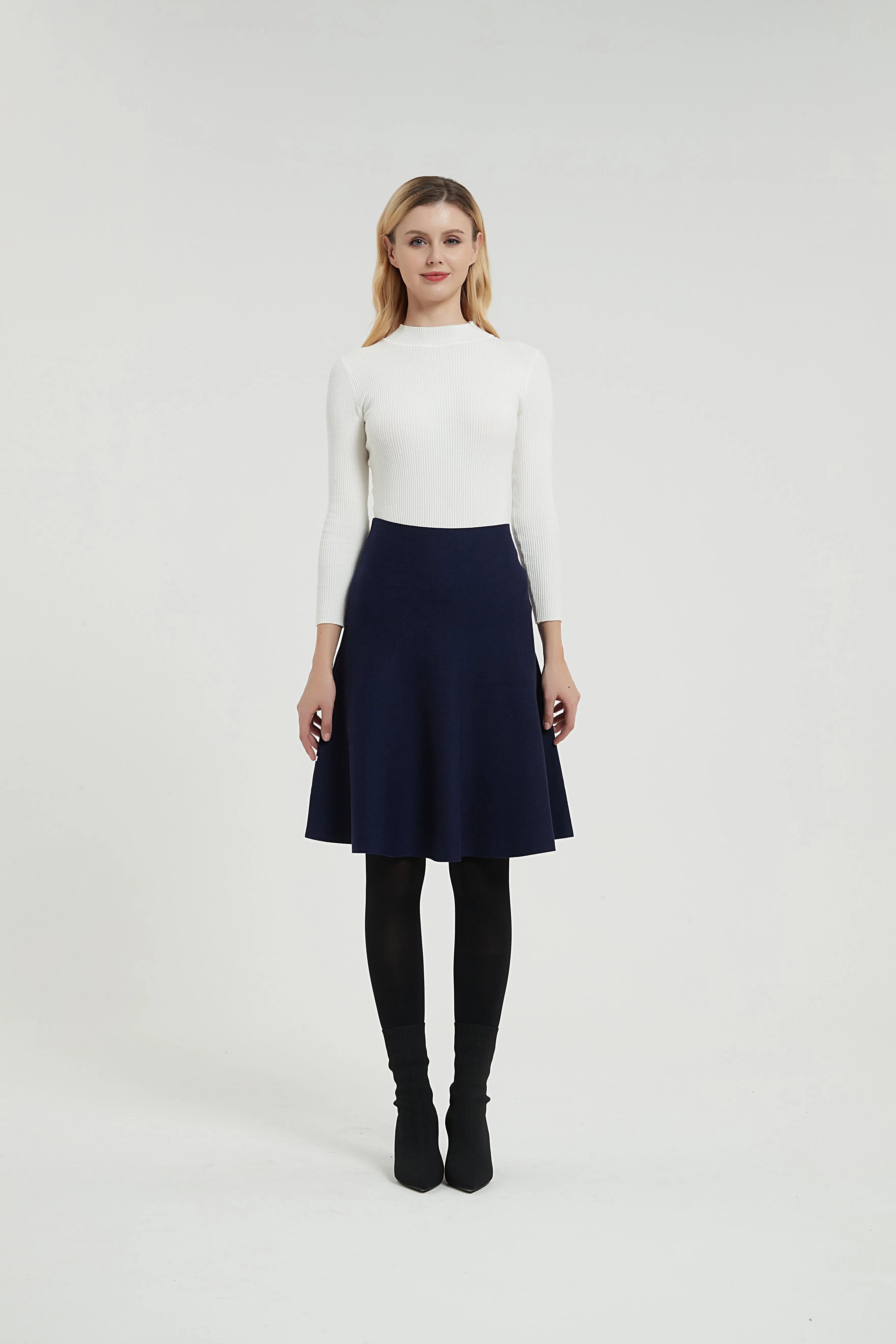 AMAZING  MM SKIRT - YEAR ROUND NAVY