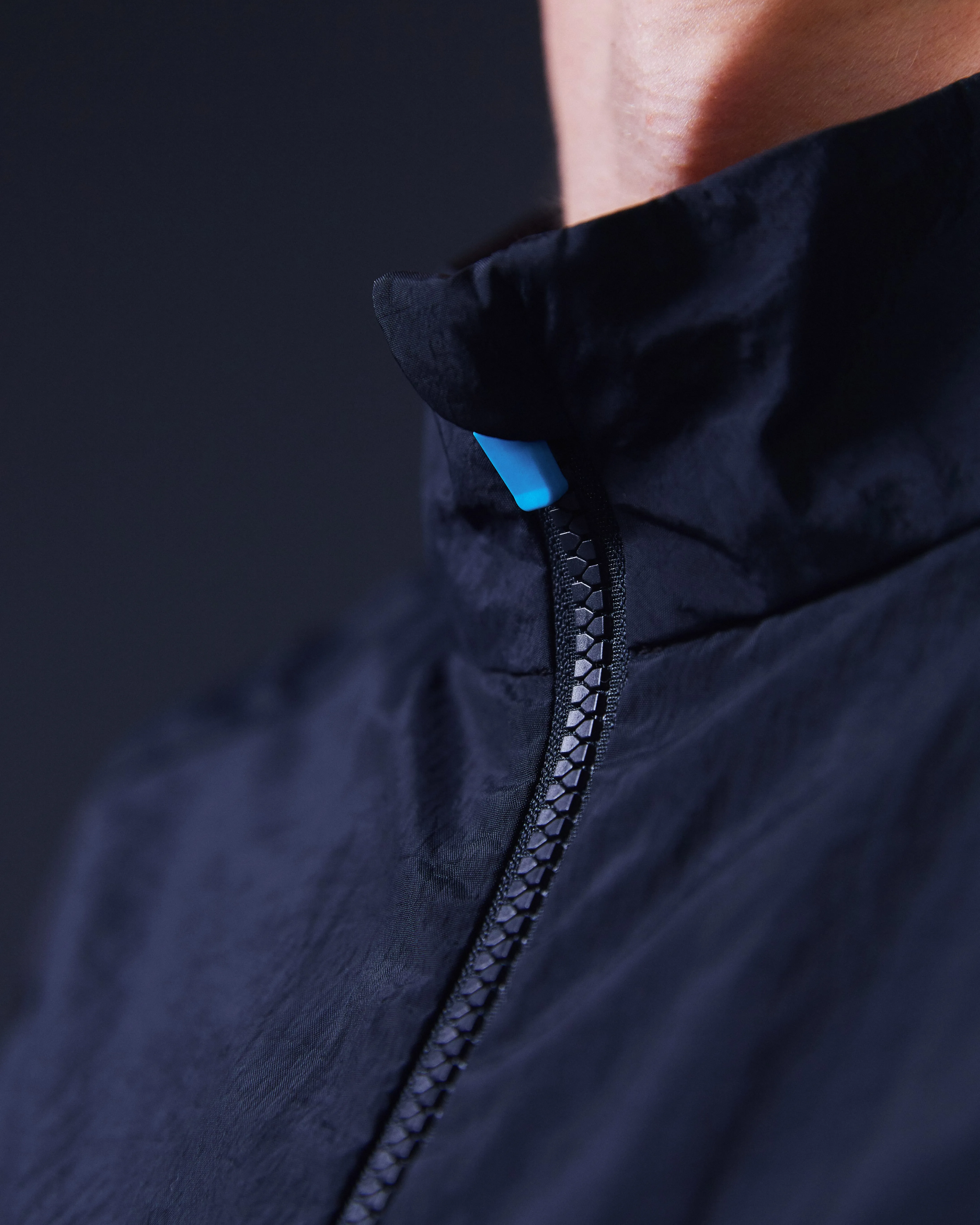 SRG 01 Run Gilet - Black/Blue